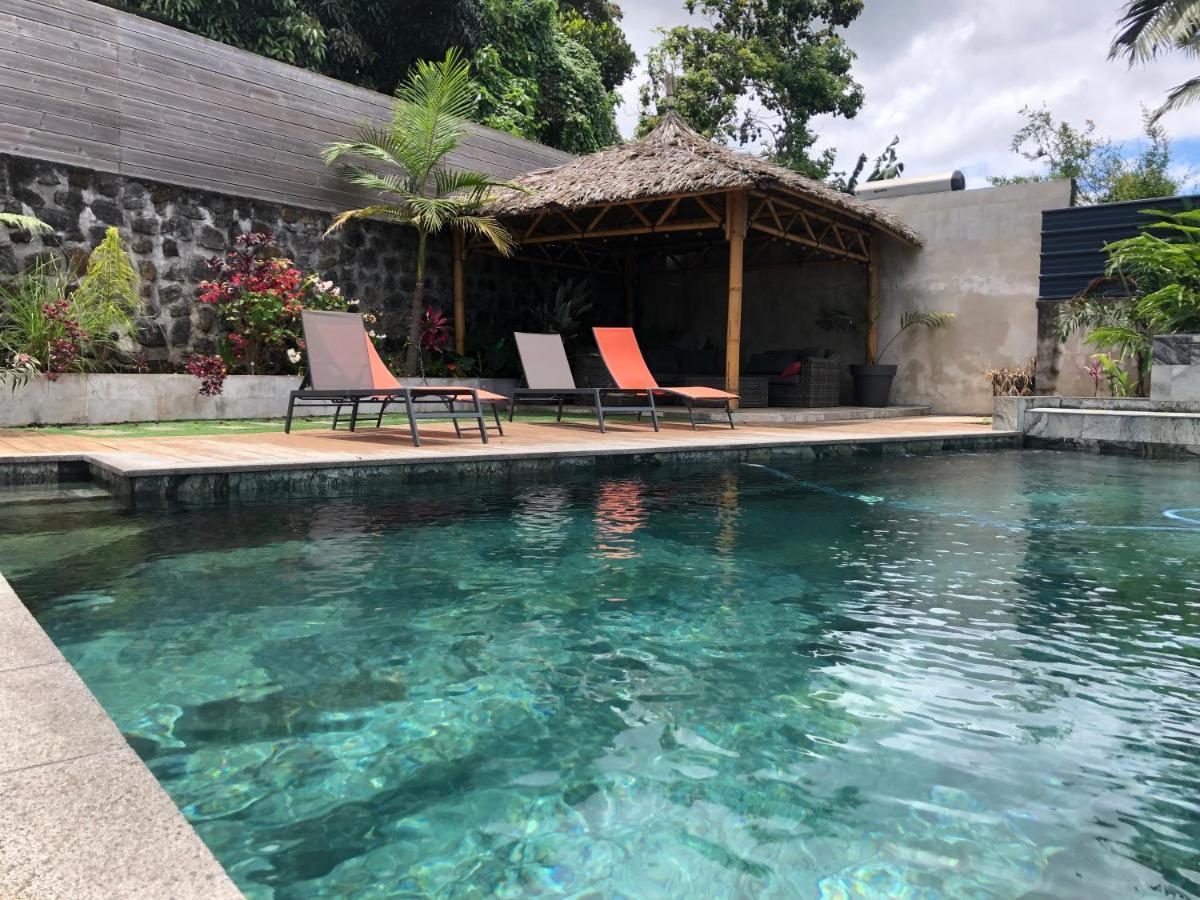 Le Clos D'Isis - Piscine Chauffee Le Tampon Exteriör bild